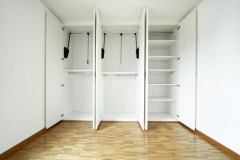 Sliderobes_hinged-wardrobe_-oyster-bay